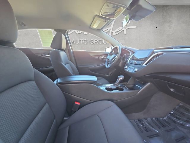 Used 2024 Chevrolet Malibu LT image 24