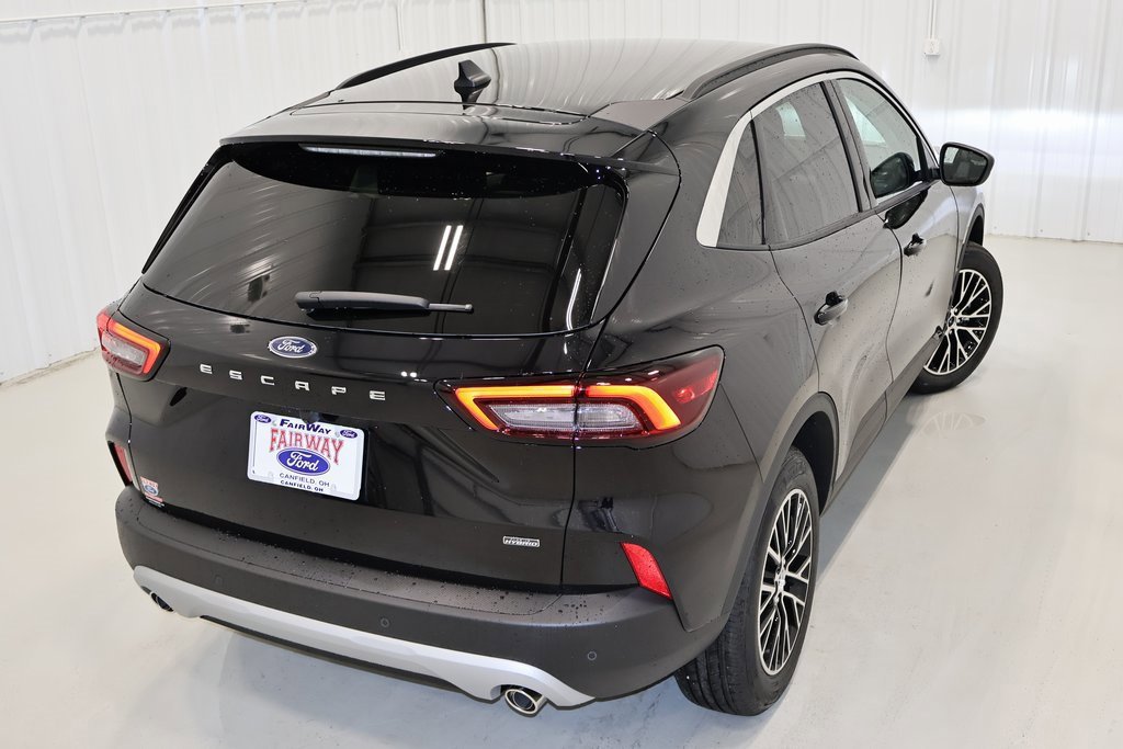 Certified 2024 Ford Escape SE image 13
