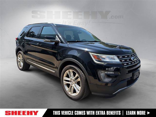 Certified 2017 Ford Explorer XLT AWD/4WD image 1