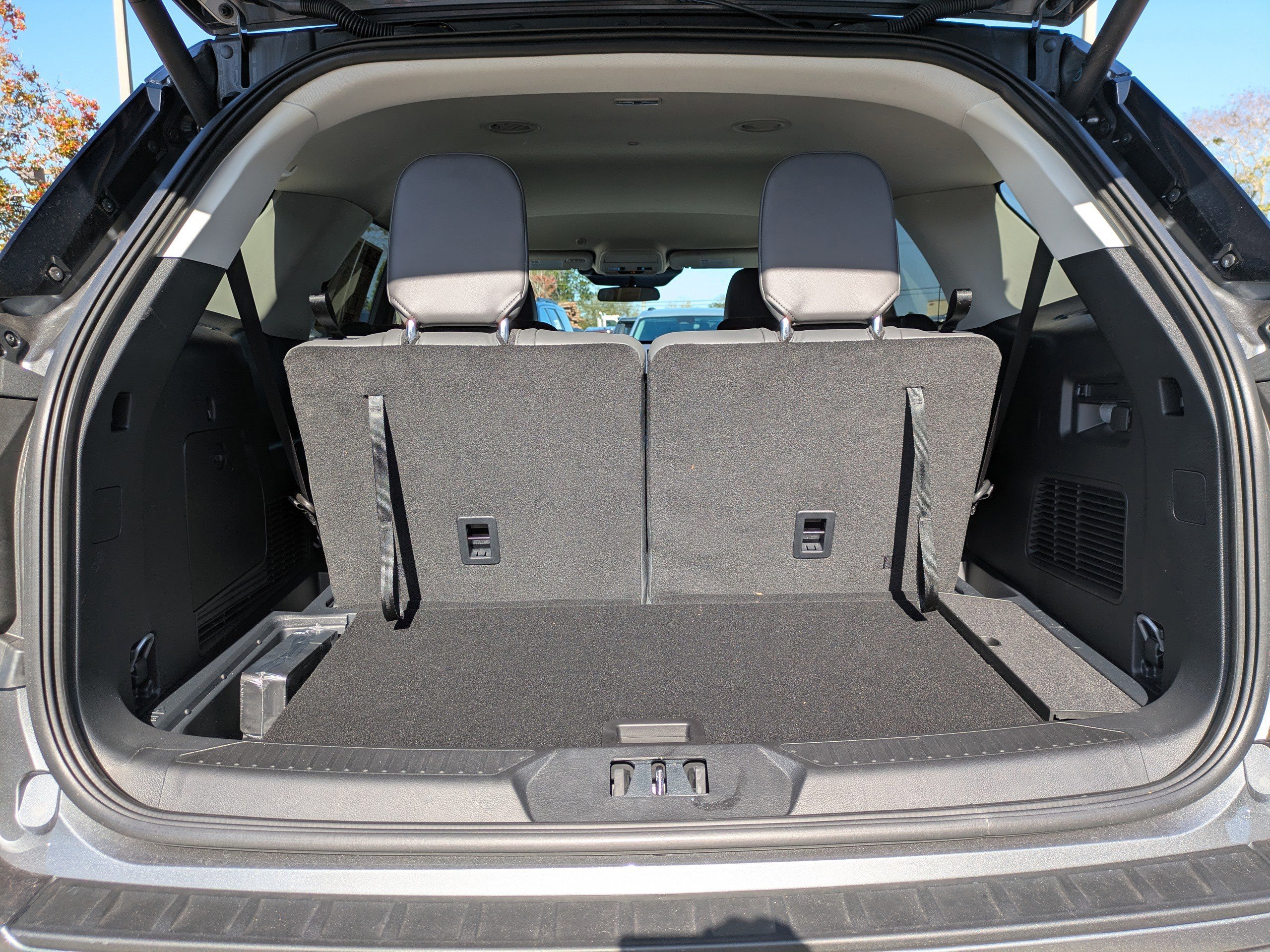 Certified 2025 Ford Explorer Active w/ Active Comfort Package image 13