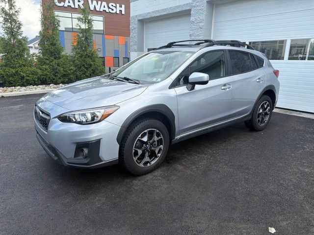 Used 2020 Subaru Crosstrek 2.0i Premium w/ Moonroof Package 1 AWD/4WD image 2