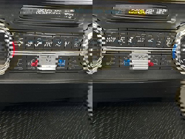 Certified 2022 Ford F250 Platinum image 26