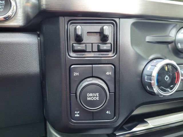 Certified 2024 Ford F350 Lariat w/ Lariat Ultimate Package image 27