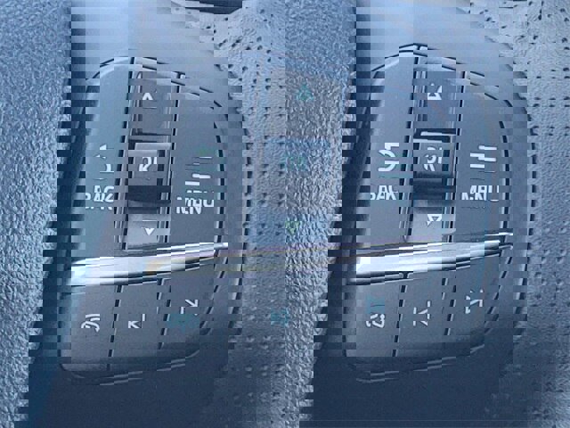 Certified 2025 Ford Escape ST-Line Elite w/ Premium Technology Package image 34