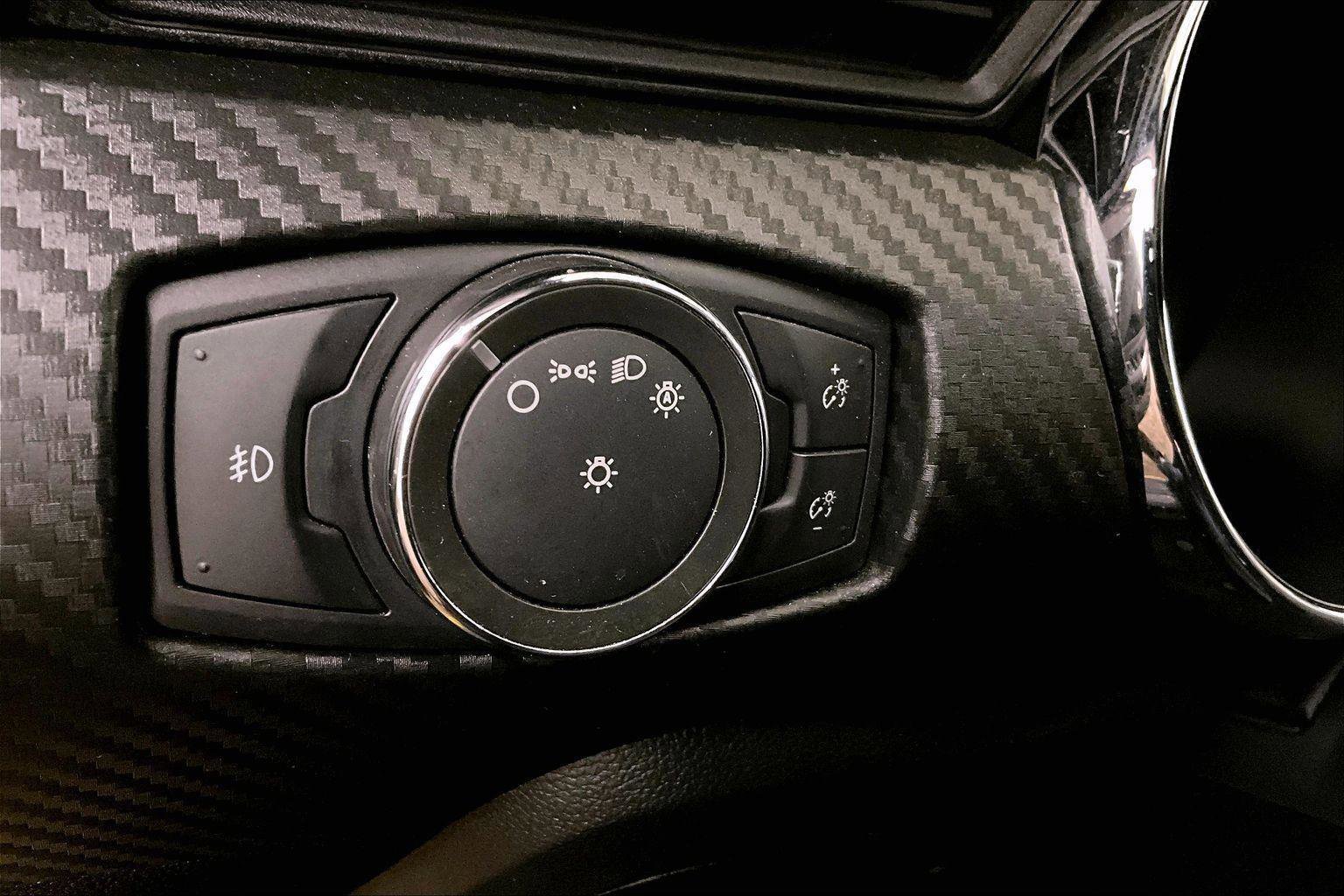 Certified 2017 Ford Mustang Convertible w/ Equipment Group 051A image 30