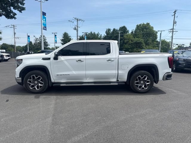 Used 2024 GMC Sierra 1500 SLT w/ SLT Premium Package AWD/4WD image 4