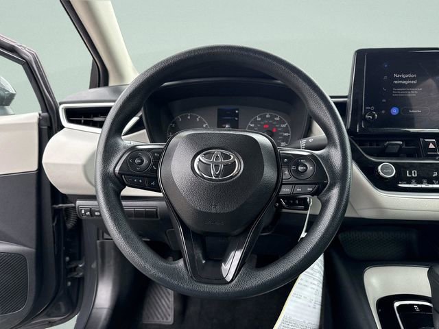 Used 2024 Toyota Corolla LE FWD image 38