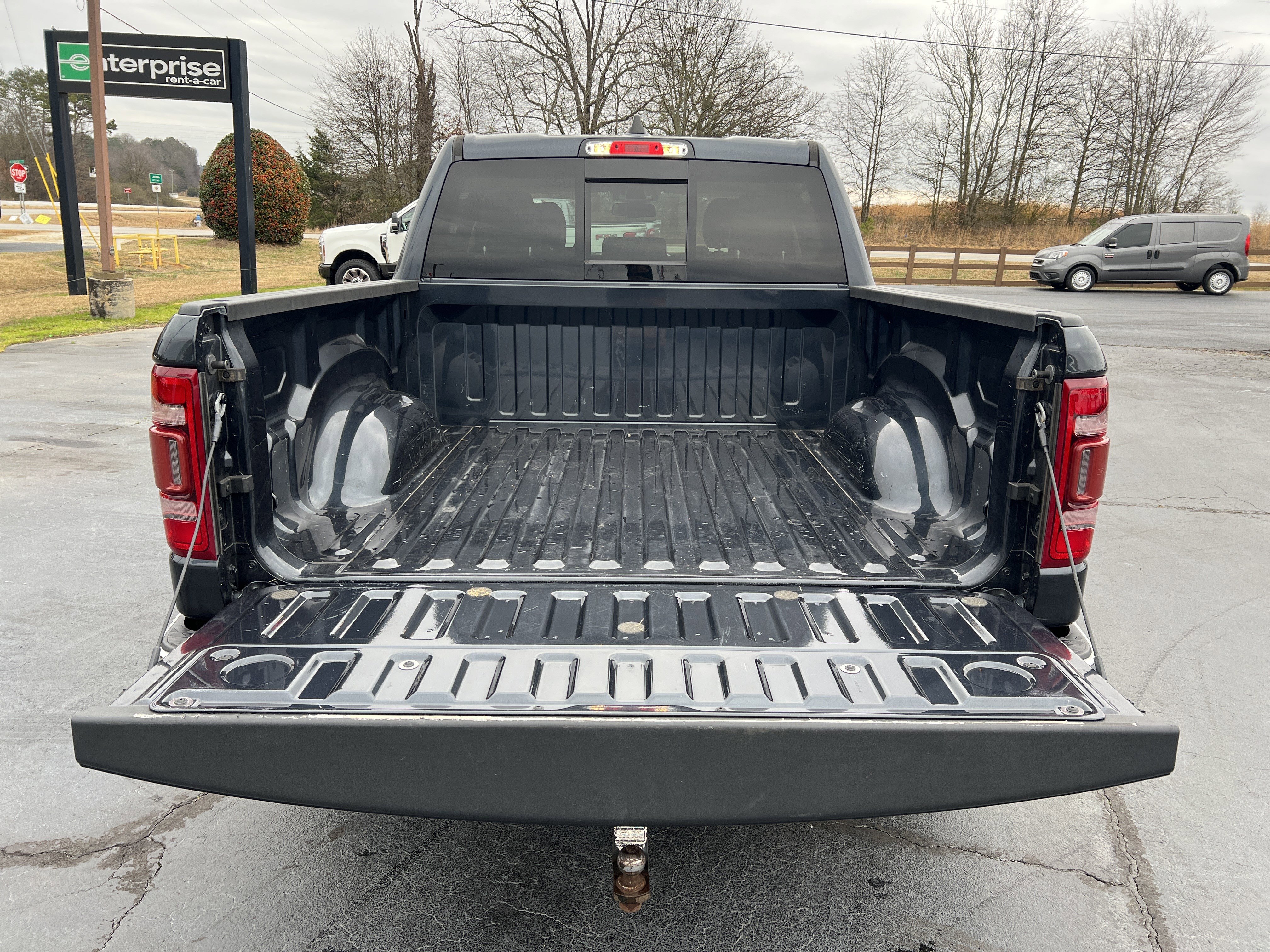 Used 2019 RAM 1500 Laramie image 21
