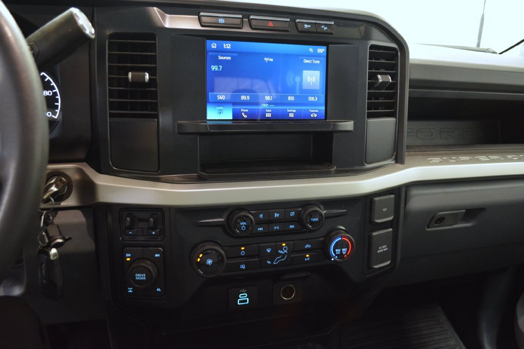 Certified 2023 Ford F250 XL w/ XL Off-Road Package AWD/4WD image 12