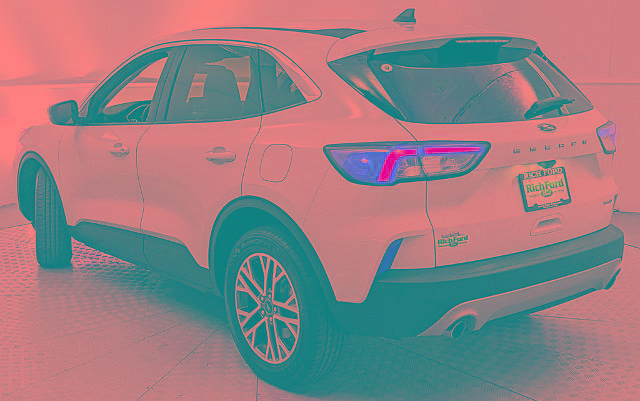 Certified 2022 Ford Escape SEL AWD/4WD image 4