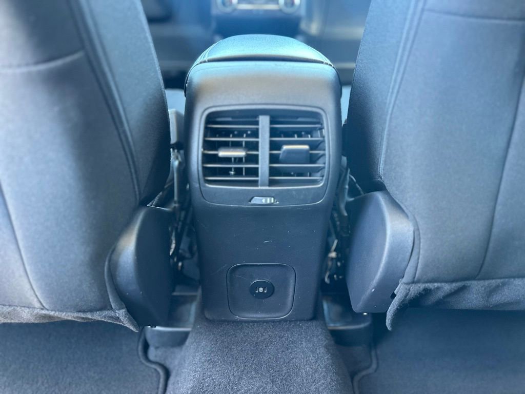 Certified 2025 Ford Escape Active AWD/4WD image 32