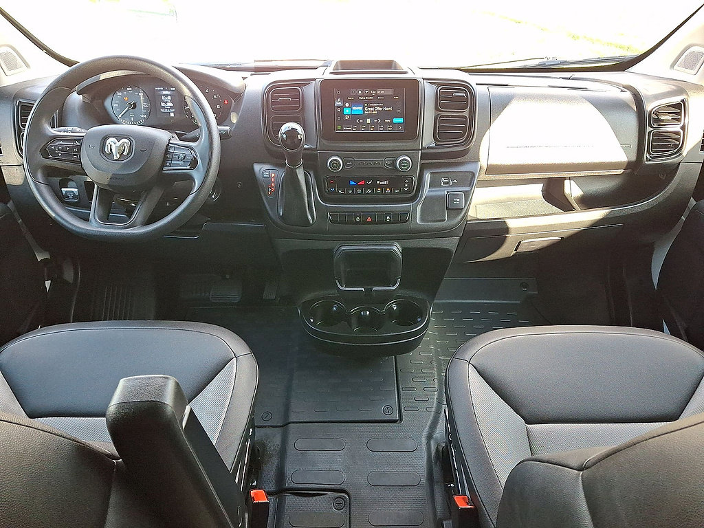 Used 2026 RAM ProMaster 2500 w/ Convenience Group FWD image 10