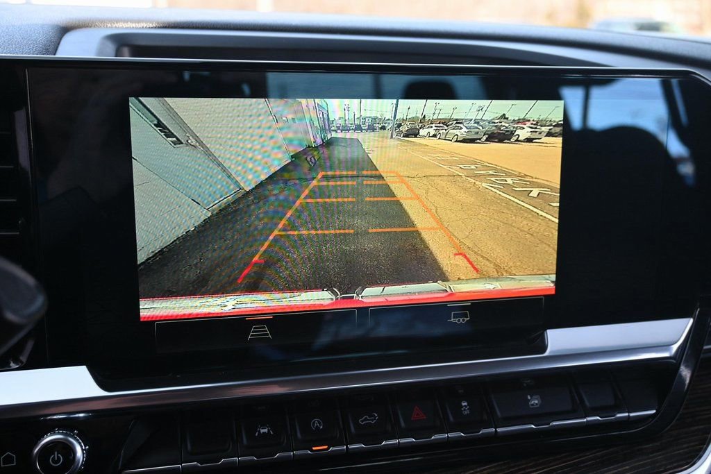 Used 2023 GMC Sierra 1500 SLE image 33