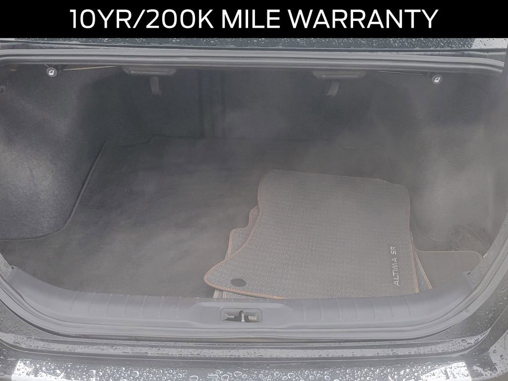 Used 2022 Nissan Altima 2.5 SR w/ Midnight Edition Package image 5