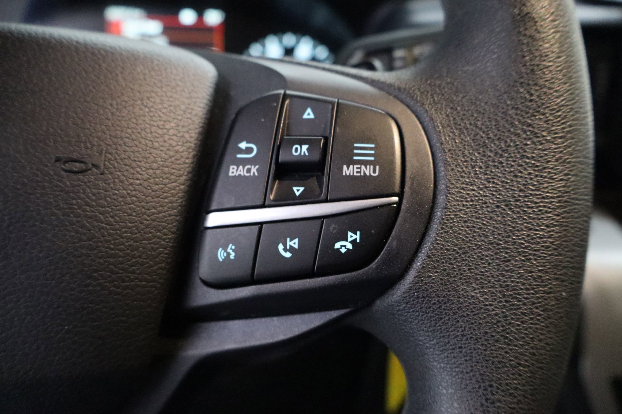 Certified 2020 Ford Explorer 2WD image 18