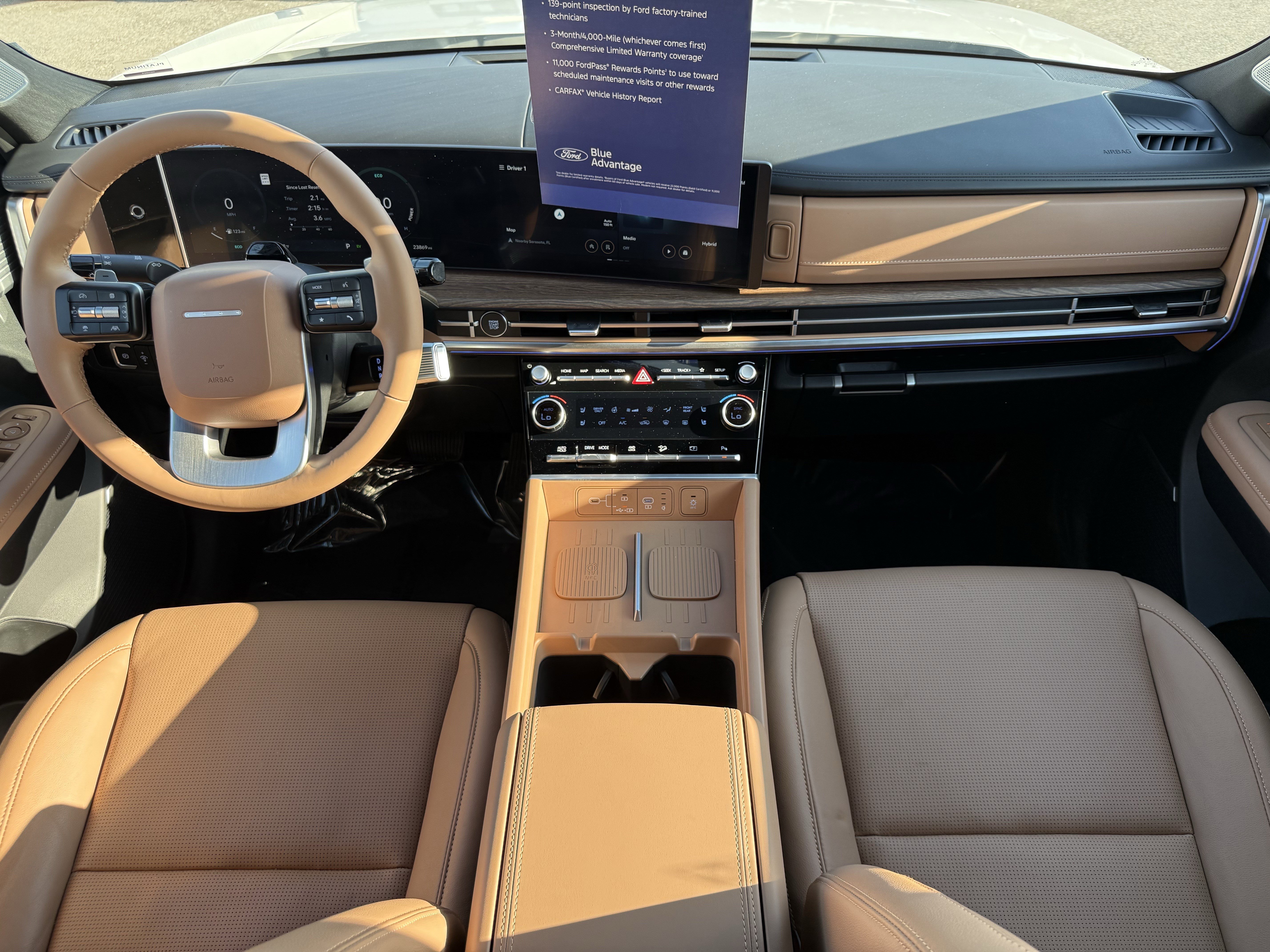 Used 2025 Hyundai Santa Fe Limited image 17