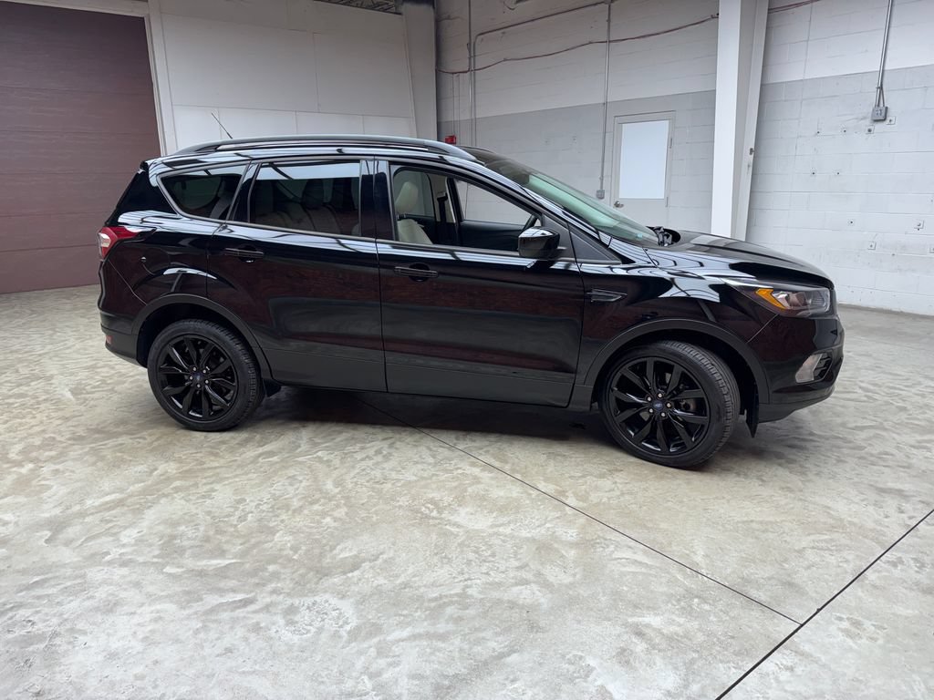 Certified 2018 Ford Escape SEL w/ SEL Sport Appearance Package AWD/4WD image 6