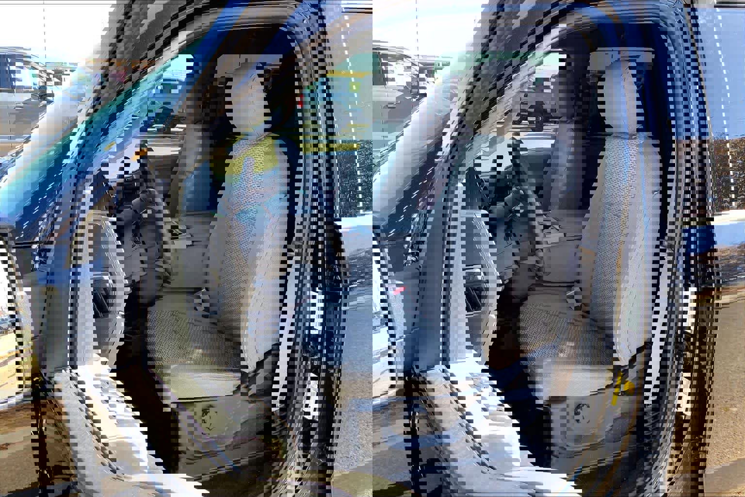 Certified 2019 Ford F150 XLT image 7