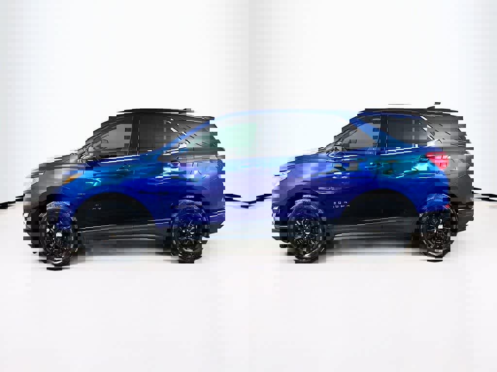 Used 2020 Chevrolet Equinox LT w/ LPO, Floor Liner Package image 3