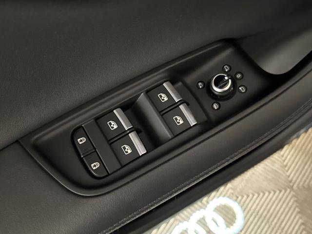 Used 2023 Audi Q7 3.0T Premium Plus AWD/4WD image 16