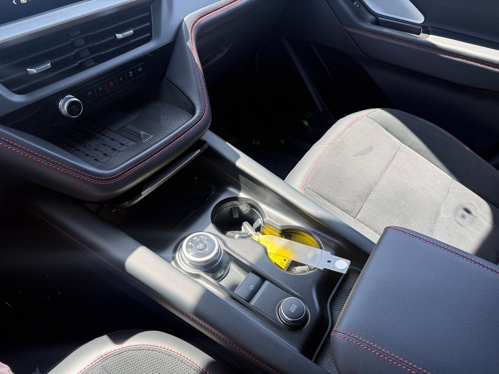 Certified 2025 Ford Explorer ST w/ Sun And Sound Package image 13