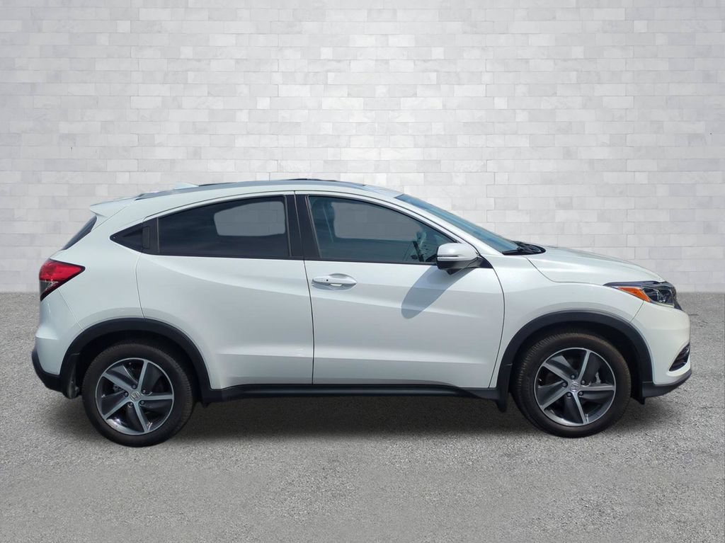 Used 2022 Honda HR-V EX image 3