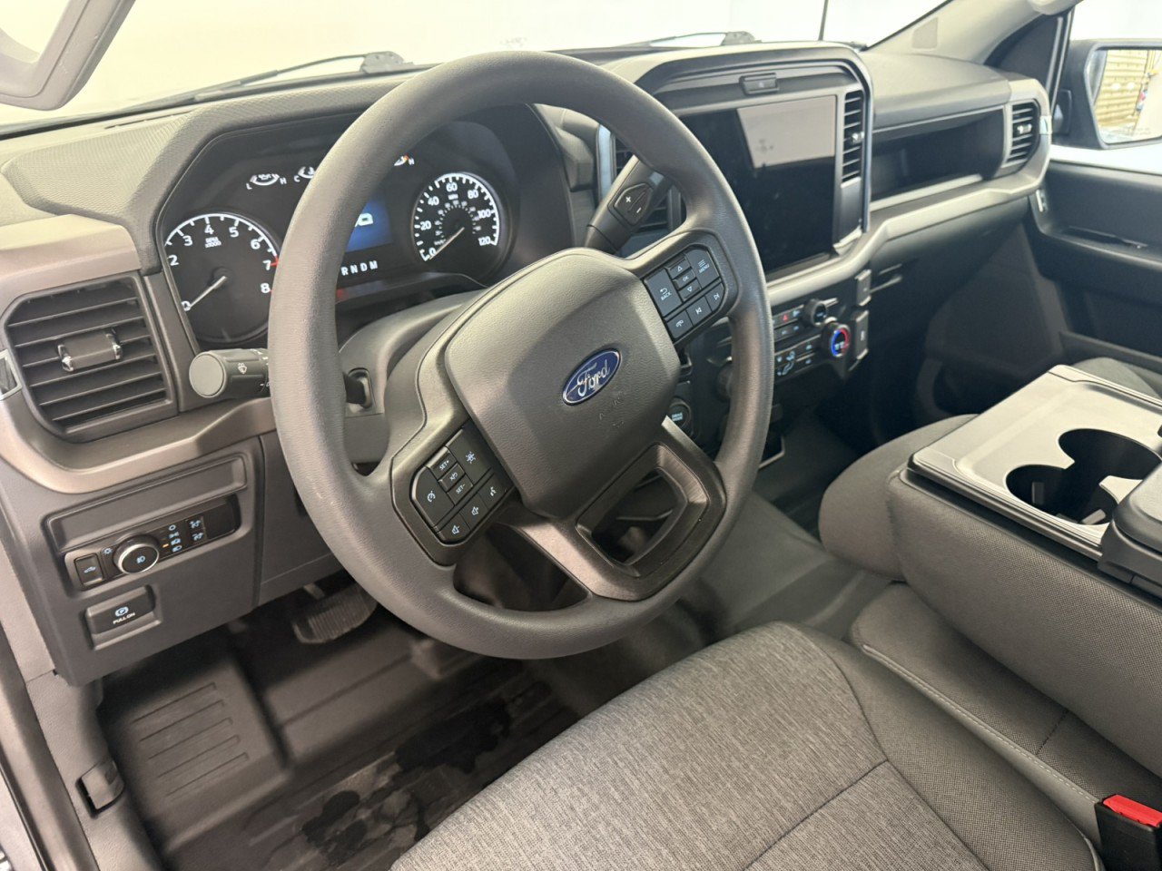 Certified 2026 Ford F150 XL w/ Equipment Group 103A High RWD image 15