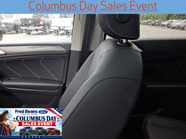 Used 2023 Volkswagen Tiguan SE w/ Panoramic Sunroof Package AWD/4WD image 17