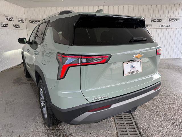 Used 2025 Chevrolet Equinox LT w/ Convenience Package II FWD image 2
