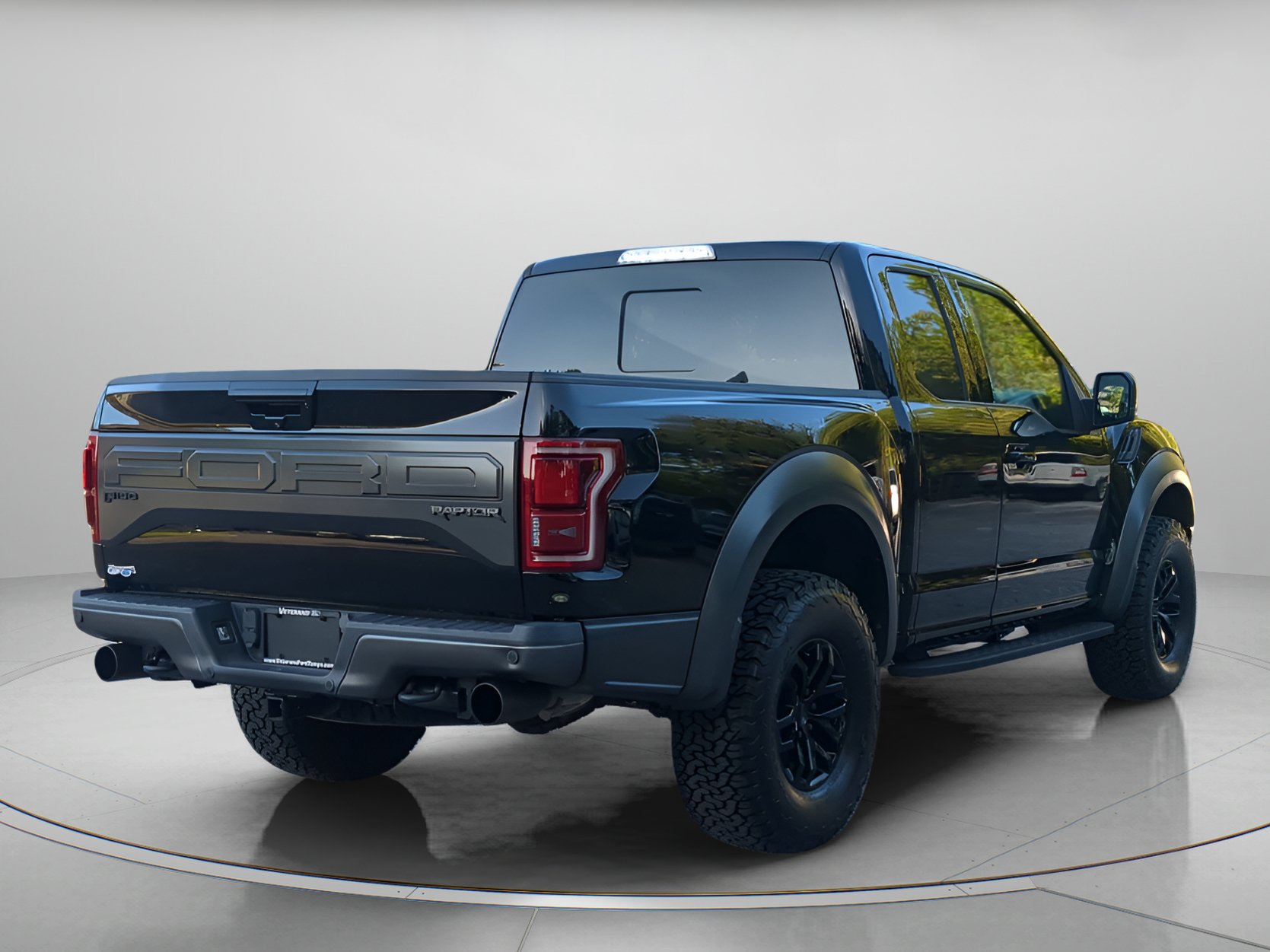 Certified 2018 Ford F150 Raptor w/ Equipment Group 802A Luxury AWD/4WD image 40