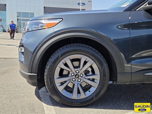 Certified 2023 Ford Explorer XLT w/ Equipment Group 202A AWD/4WD image 10