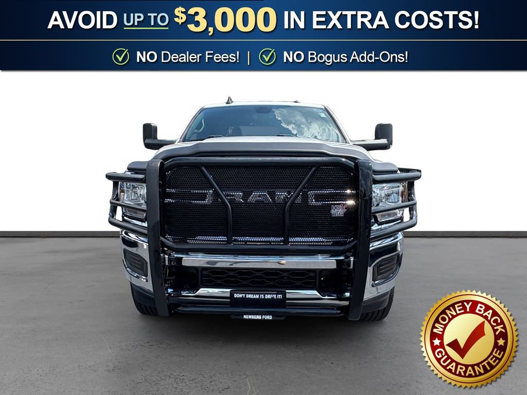 Used 2022 RAM 3500 Tradesman AWD/4WD image 11