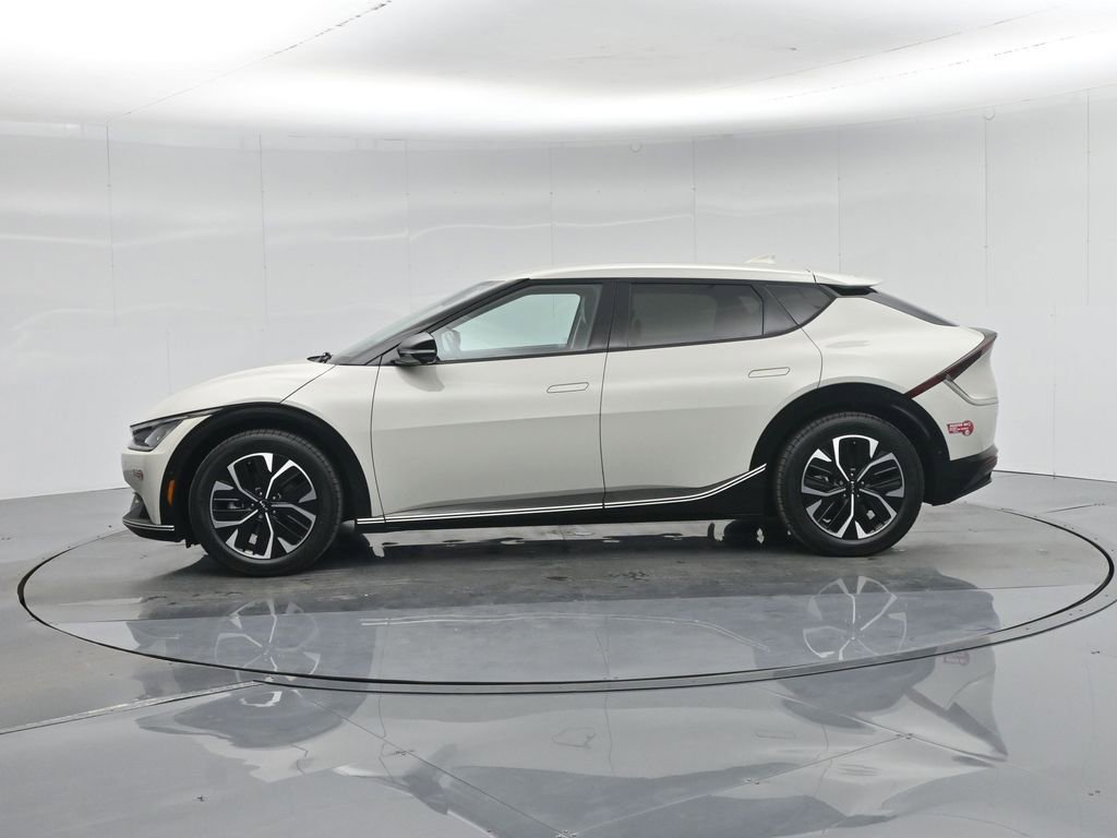Used 2022 Kia EV6 Wind w/ Wind Technology Package image 30