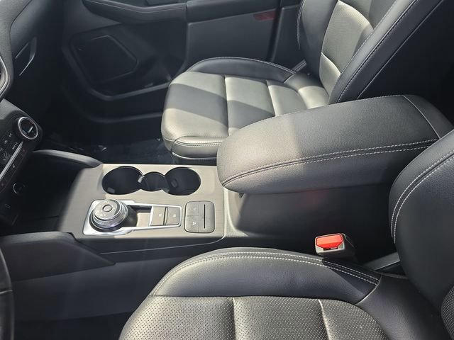 Certified 2020 Ford Escape SEL image 20