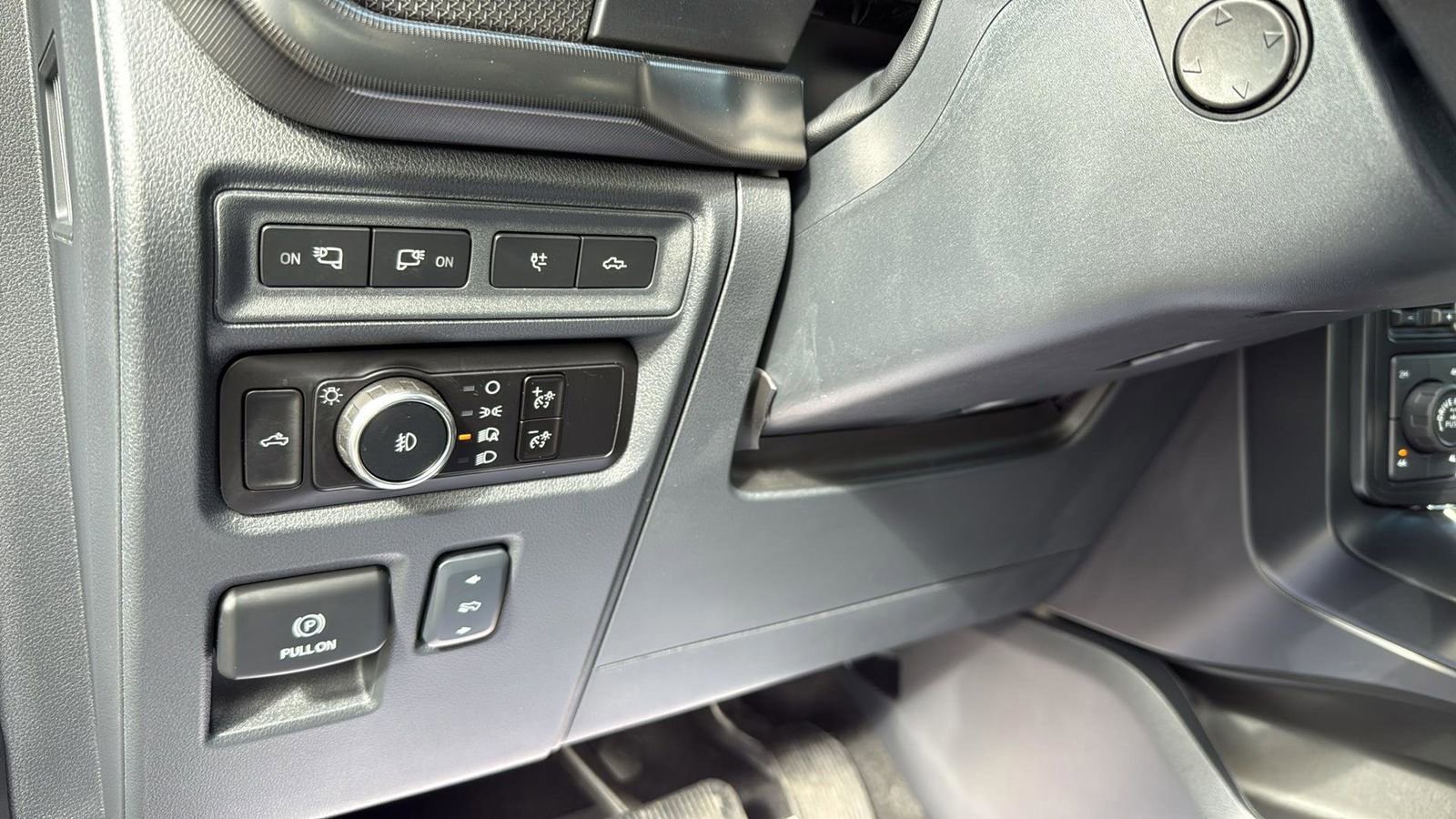 Certified 2024 Ford F150 Raptor image 18