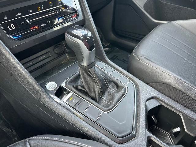 Used 2022 Volkswagen Tiguan SE FWD image 36