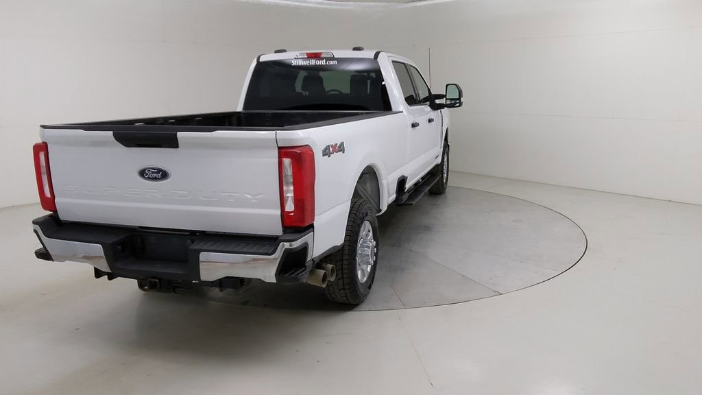 Certified 2024 Ford F350 XLT AWD/4WD image 14