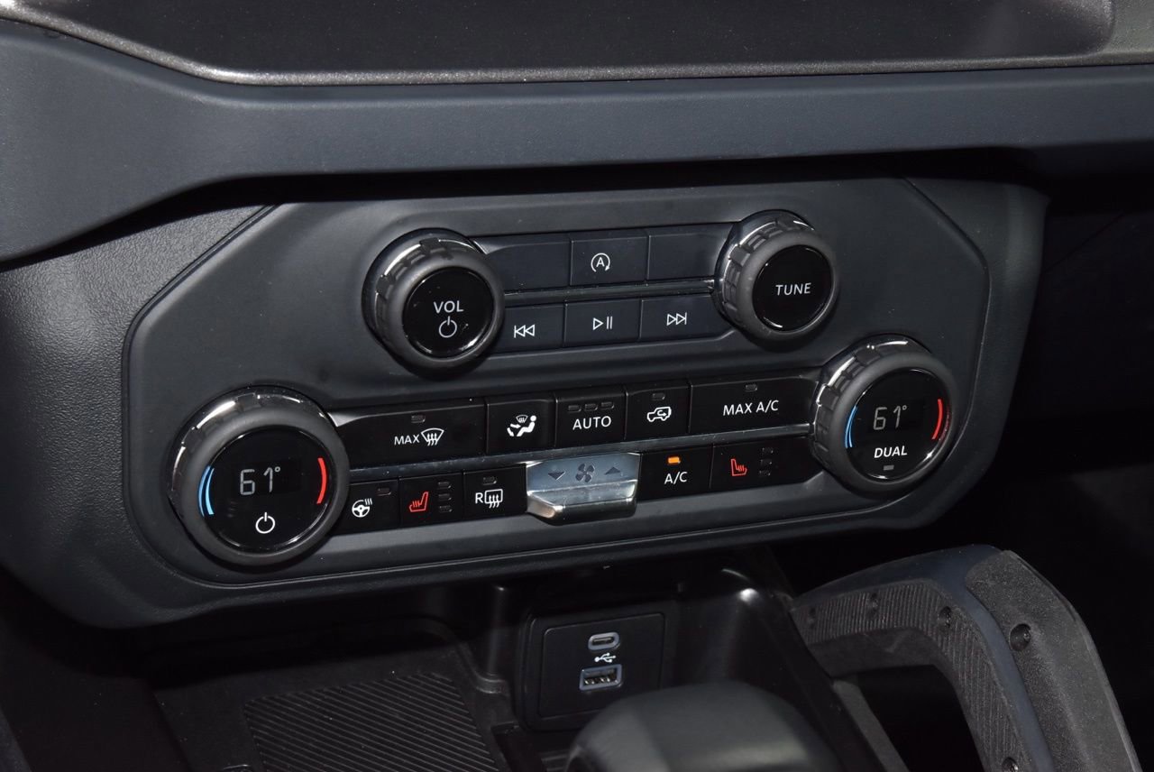 Certified 2025 Ford Bronco Badlands image 33