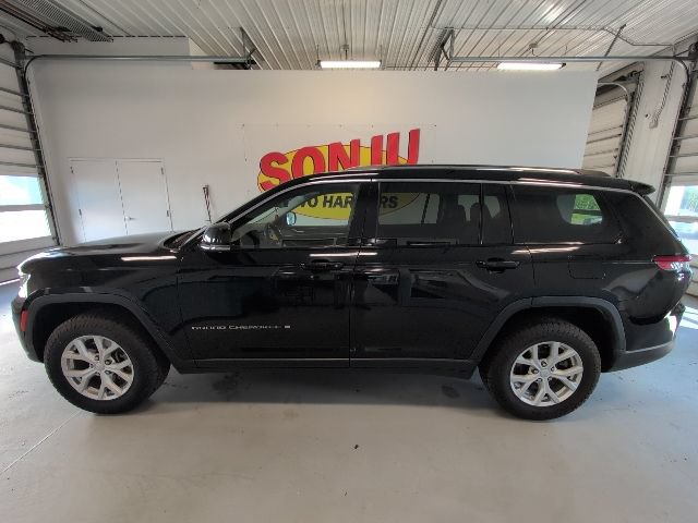 Used 2023 Jeep Grand Cherokee L Limited w/ Luxury Tech Group II AWD/4WD image 2