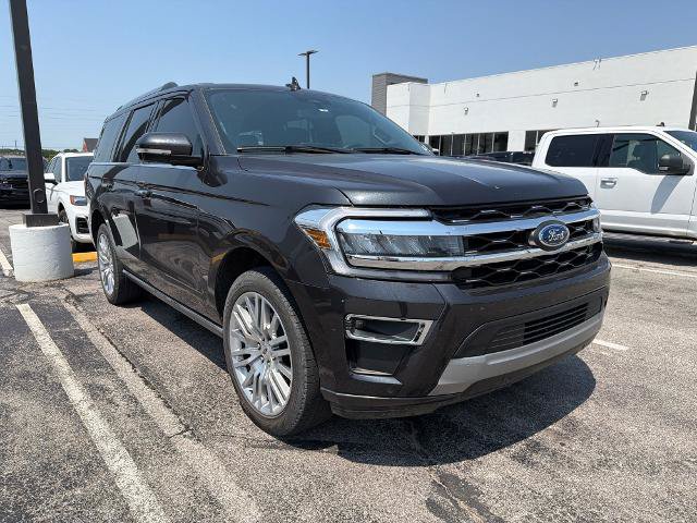 Certified 2024 Ford Expedition Limited AWD/4WD image 4