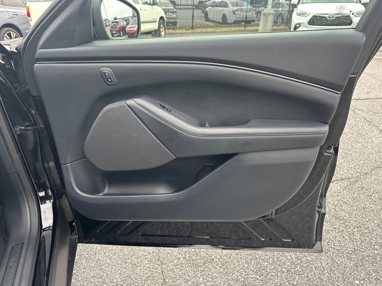 Certified 2024 Ford Mustang Mach-E Select image 16