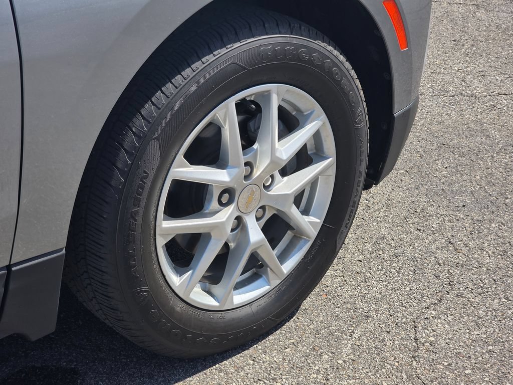 Used 2023 Chevrolet Equinox LT FWD image 37