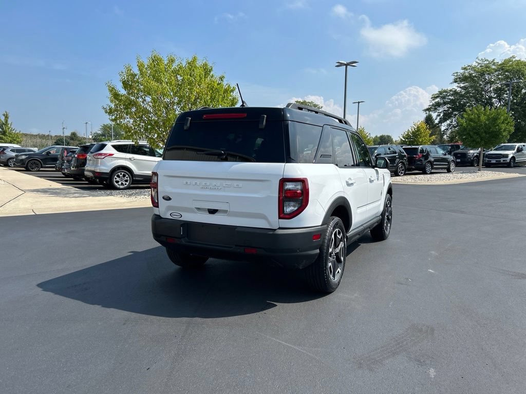Certified 2023 Ford Bronco Sport Outer Banks w/ Tech Package AWD/4WD image 7
