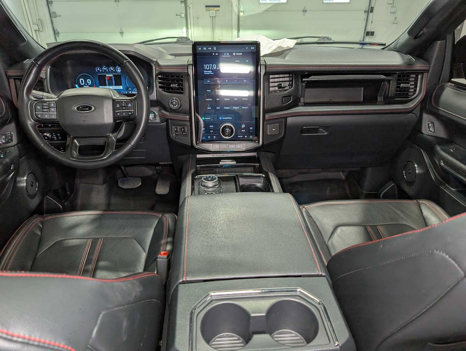 Certified 2022 Ford Expedition Max Limited AWD/4WD image 13