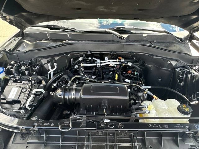 Certified 2023 Ford Explorer XLT w/ Equipment Group 202A AWD/4WD image 45