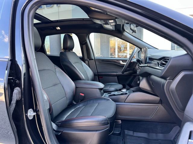 Certified 2023 Ford Escape ST-Line w/ Tech Pack #1 image 56