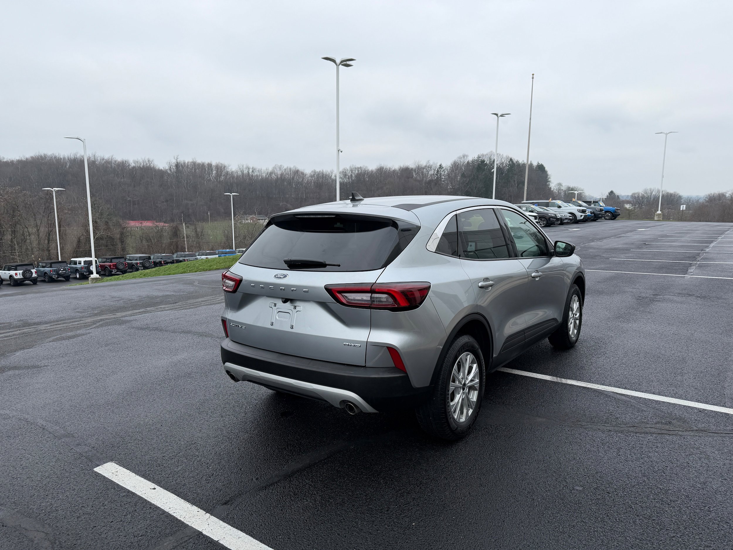 Certified 2023 Ford Escape Active AWD/4WD image 5