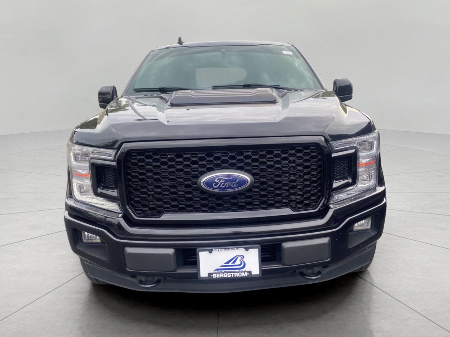 Certified 2020 Ford F150 Lariat w/ Equipment Group 502A Luxury AWD/4WD image 21