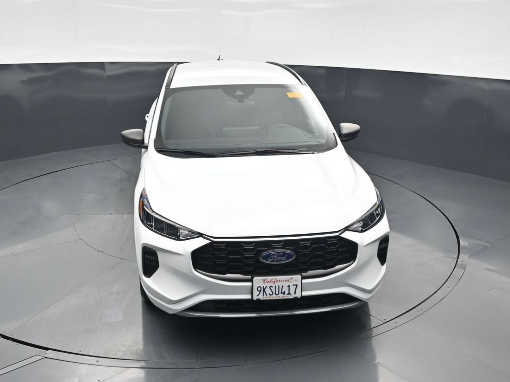 Certified 2023 Ford Escape ST-Line w/ Tech Pack #1 AWD/4WD image 36