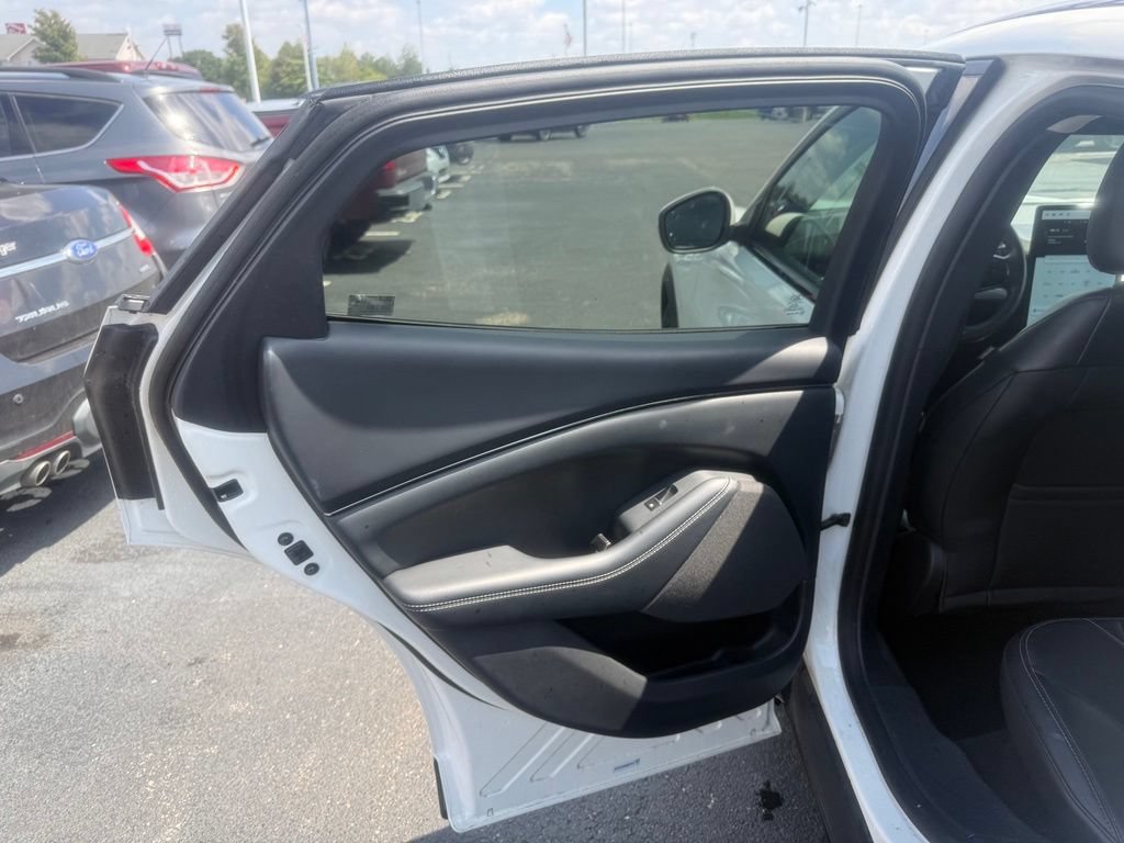 Certified 2022 Ford Mustang Mach-E Select AWD/4WD image 33